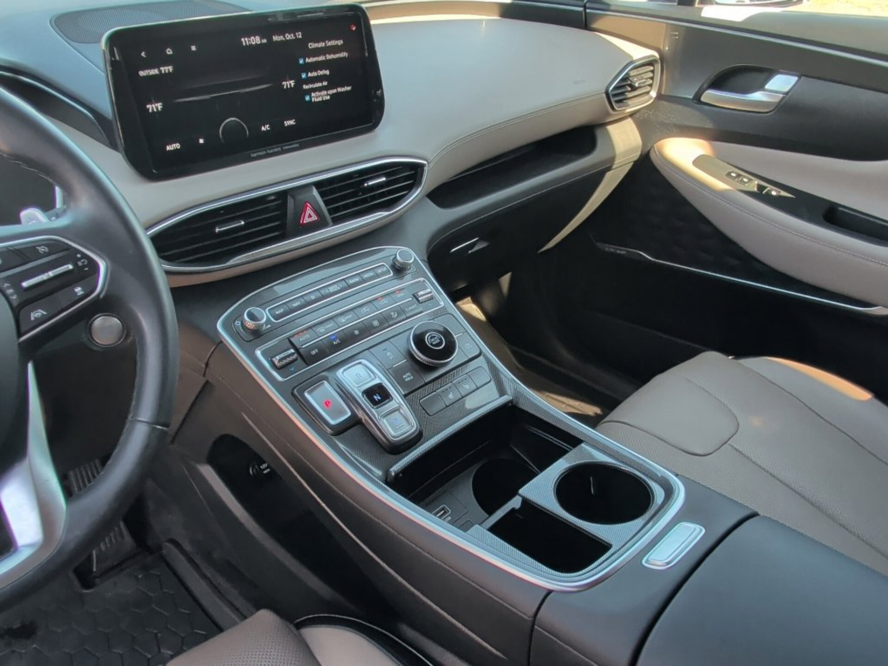 Used 2022 Hyundai Santa Fe SEL w/ Convenience + Premium Package FWD image 31