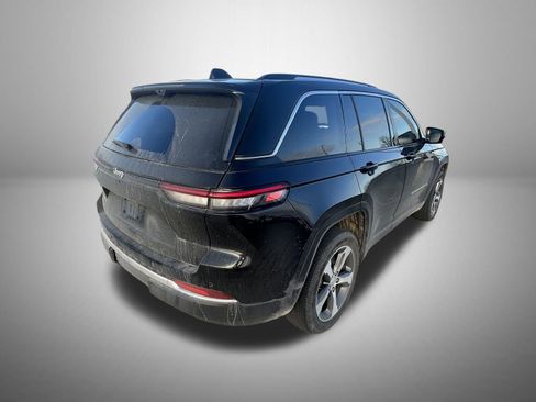 Used 2022 Jeep Grand Cherokee Limited 4xe w/ Luxury Tech Group II image 3