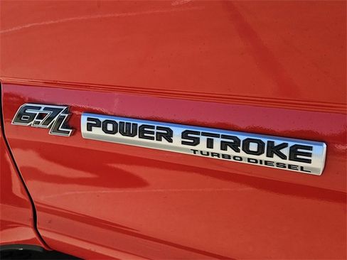 Certified 2022 Ford F250 Lariat w/ Chrome Package image 11