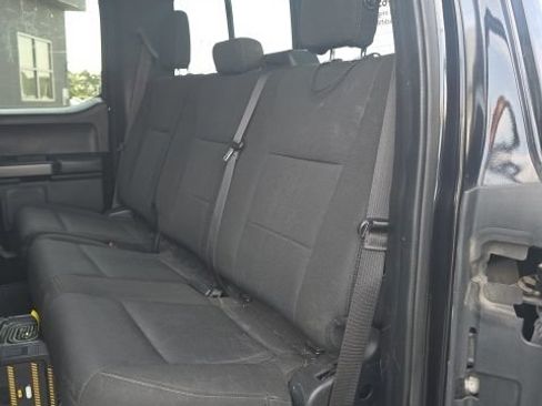 Used 2019 Ford F150 XLT w/ Equipment Group 302A Luxury AWD/4WD image 19
