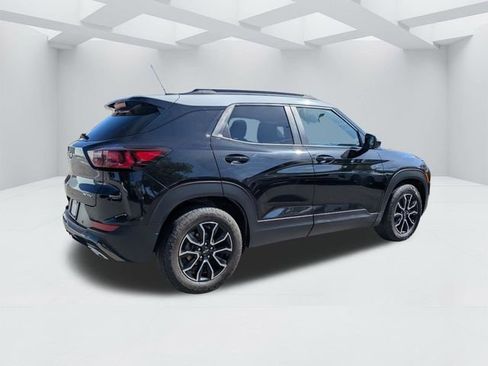 Used 2024 Chevrolet TrailBlazer ACTIV w/ Convenience Package FWD image 5