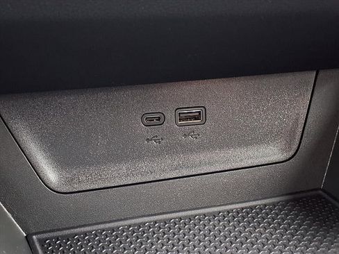 New 2026 Chevrolet Equinox LT image 22