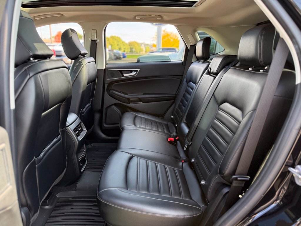 Used 2024 Ford Edge SEL w/ Convenience Package AWD/4WD image 14
