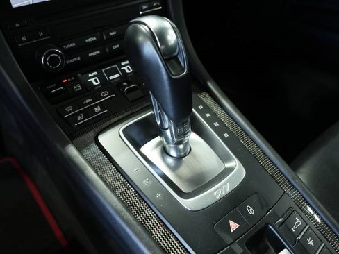 Used 2019 Porsche 911 Turbo image 25