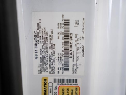 Used 2024 Ford Mustang Premium RWD image 31