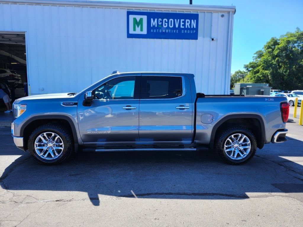 Used 2021 GMC Sierra 1500 SLT w/ SLT Premium Package AWD/4WD image 2