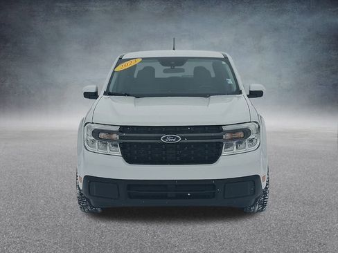 Used 2023 Ford Maverick XLT w/ XLT Luxury Package image 2