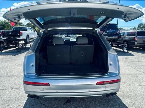 Used 2018 Audi Q7 3.0T Prestige AWD/4WD image 13