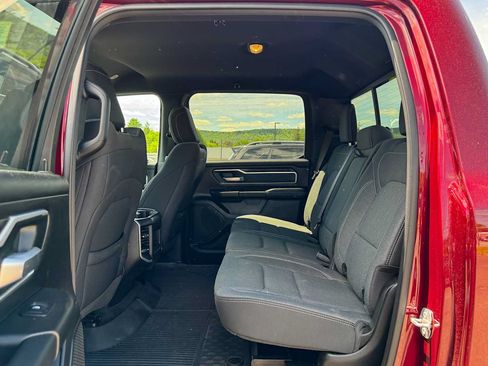 Used 2022 RAM 1500 Big Horn AWD/4WD image 12