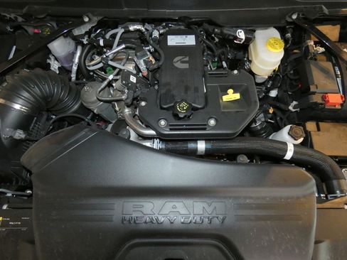 New 2026 RAM 3500 Tradesman image 26