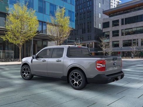 New 2025 Ford Maverick Lariat w/ 4K Tow Package image 4