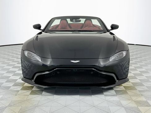 Used 2022 Aston Martin V8 Vantage Roadster image 7