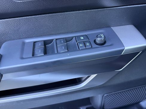 Used 2022 Toyota Tundra SR5 image 10