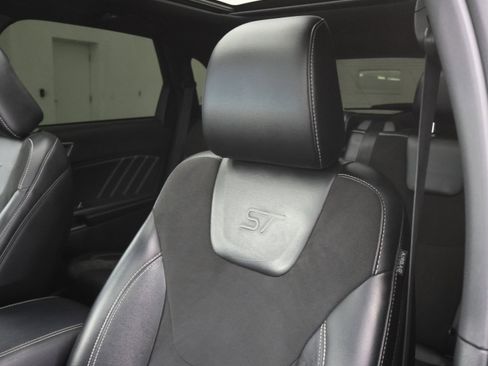 Used 2020 Ford Edge ST w/ Equipment Group 401A image 46