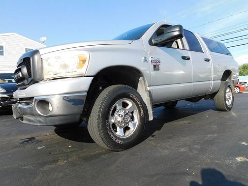 Used 2008 Dodge Ram 2500 Truck SLT w/ Popular Equipment Group AWD/4WD image 40