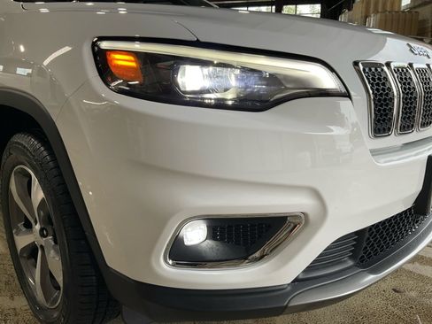 Used 2022 Jeep Cherokee Limited AWD/4WD image 29