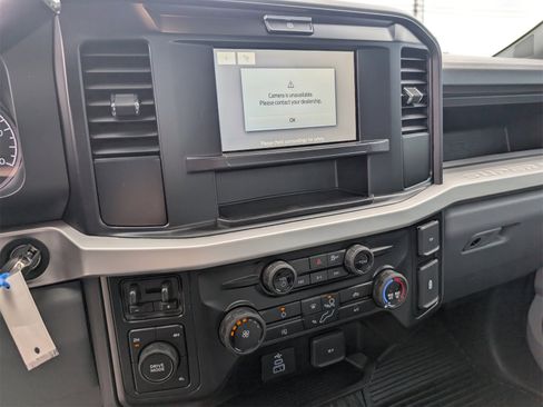 New 2026 Ford F350 4x4 Regular Cab DRW Super Duty image 6