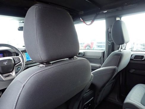 Used 2023 Ford Bronco 4-Door image 16