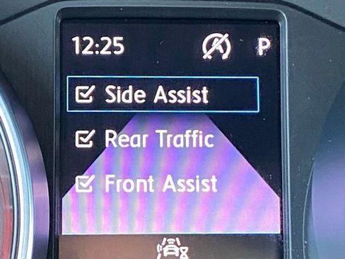 Used 2020 Volkswagen Tiguan SE w/ 3rd Row Seat Package AWD/4WD image 16