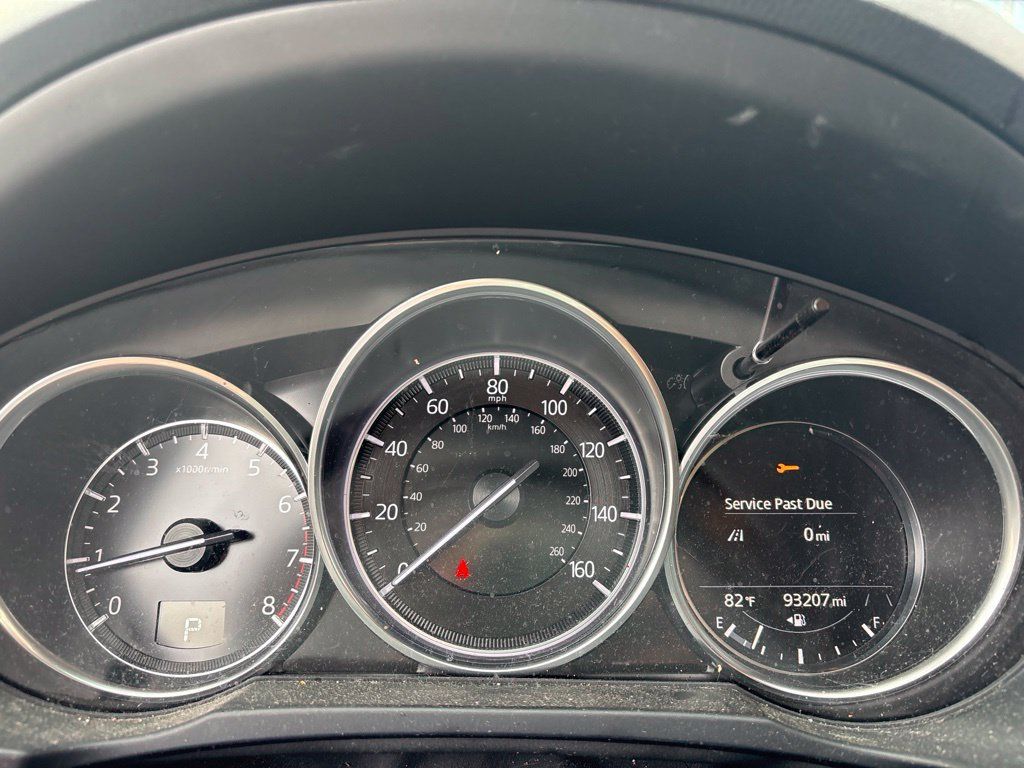 Used 2021 MAZDA CX-5 Touring FWD image 11