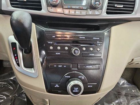 Used 2013 Honda Odyssey EX image 24