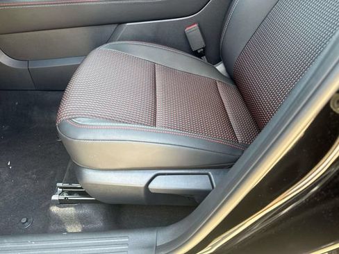 New 2026 Nissan Kicks SR FWD image 20