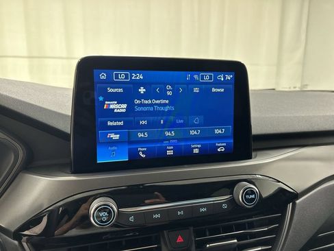 Used 2023 Ford Escape Active AWD/4WD image 14