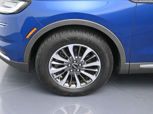 Used 2021 Lincoln Nautilus Standard w/ Equipment Group 101A image 9