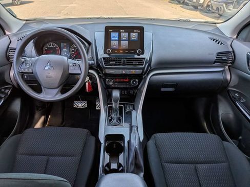 Used 2022 Mitsubishi Eclipse Cross LE FWD image 15
