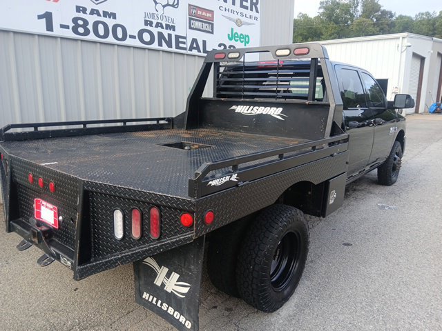 Used 2015 RAM 3500 Tradesman w/ Chrome Appearance Group AWD/4WD image 3