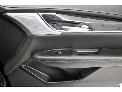 Certified 2023 Cadillac XT5 Premium Luxury w/ Technology Package image 17