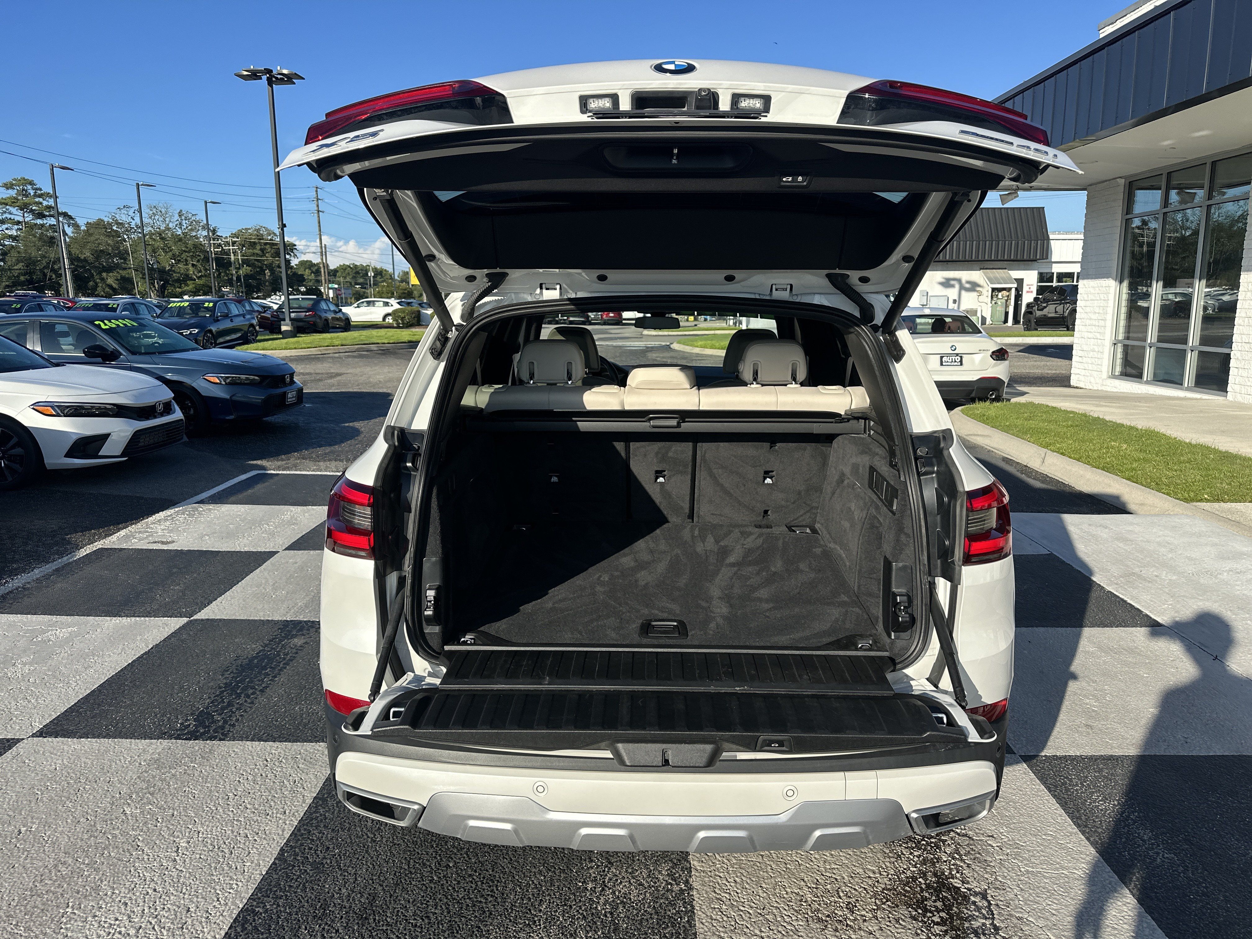 Used 2020 BMW X5 sDrive40i w/ Premium Package RWD image 5