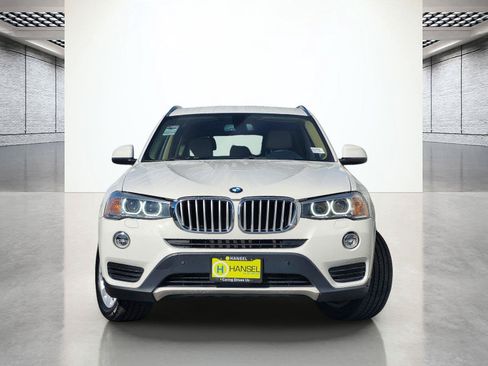 Used 2017 BMW X3 sDrive28i RWD image 3