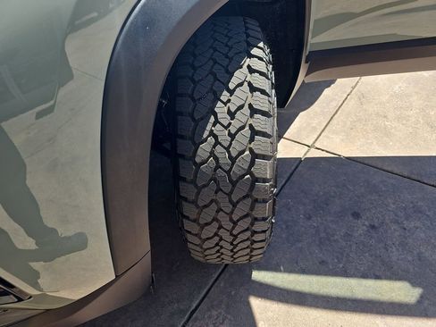 New 2026 Chevrolet Equinox ACTIV image 36