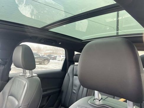 Used 2022 Audi Q7 2.0T Premium Plus image 24