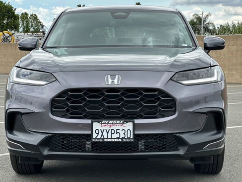 Certified 2026 Honda HR-V LX image 9