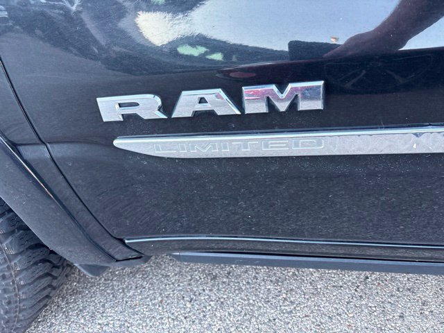 Used 2019 RAM 1500 Limited w/ Advanced Safety Group AWD/4WD image 12
