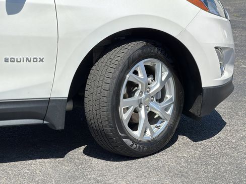 Used 2020 Chevrolet Equinox Premier FWD image 5