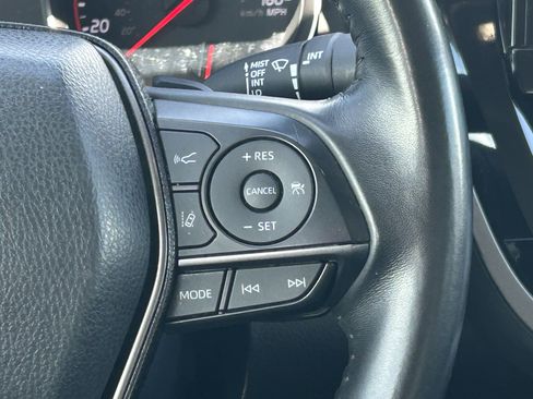 Used 2023 Toyota Camry XSE FWD image 21