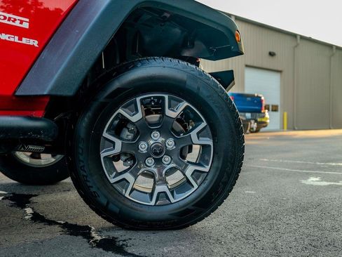 Used 2012 Jeep Wrangler Sport AWD/4WD image 8