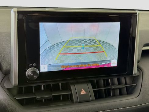 Used 2023 Toyota RAV4 LE FWD image 16
