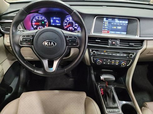 Used 2017 Kia Optima EX FWD image 22