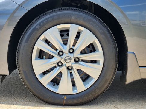 New 2025 Nissan Sentra S image 10