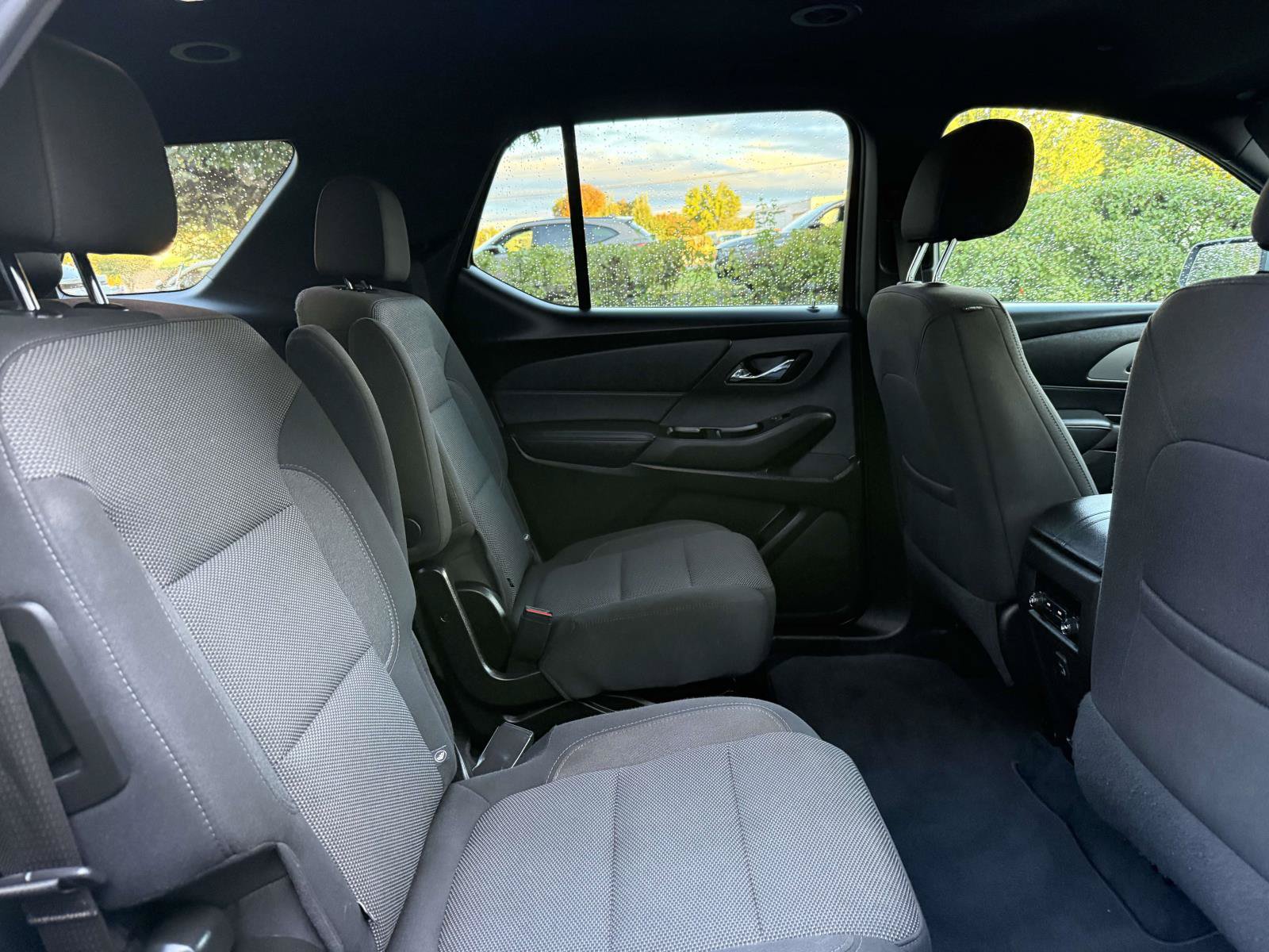 Used 2023 Chevrolet Traverse LT AWD/4WD image 15