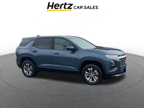 Used 2025 Chevrolet Equinox LT image 1