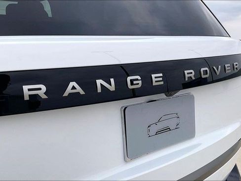 New 2026 Land Rover Range Rover SE AWD/4WD image 9