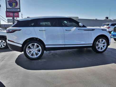 Used 2023 Land Rover Range Rover Velar S image 4