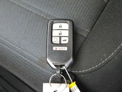 Used 2017 Honda CR-V EX image 35