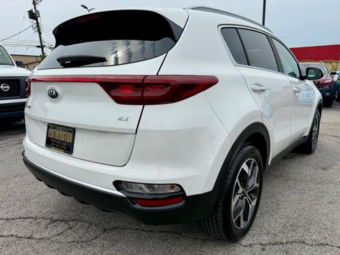 Used 2020 Kia Sportage EX AWD/4WD image 9