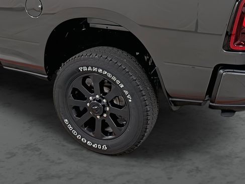 Used 2025 RAM 2500 Big Horn image 9